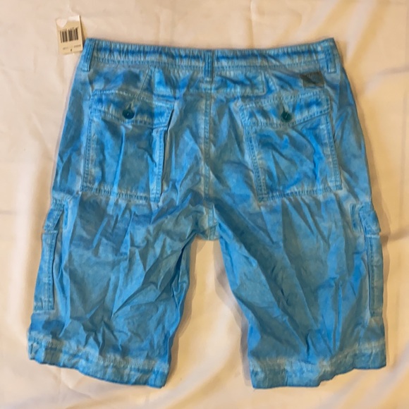 New Guess Men’s Cargo Safari Classic Short Pigment 33 - Picture 2 of 4